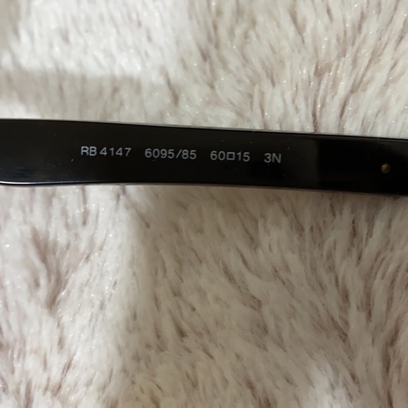 Raybans - Picture 3 of 5